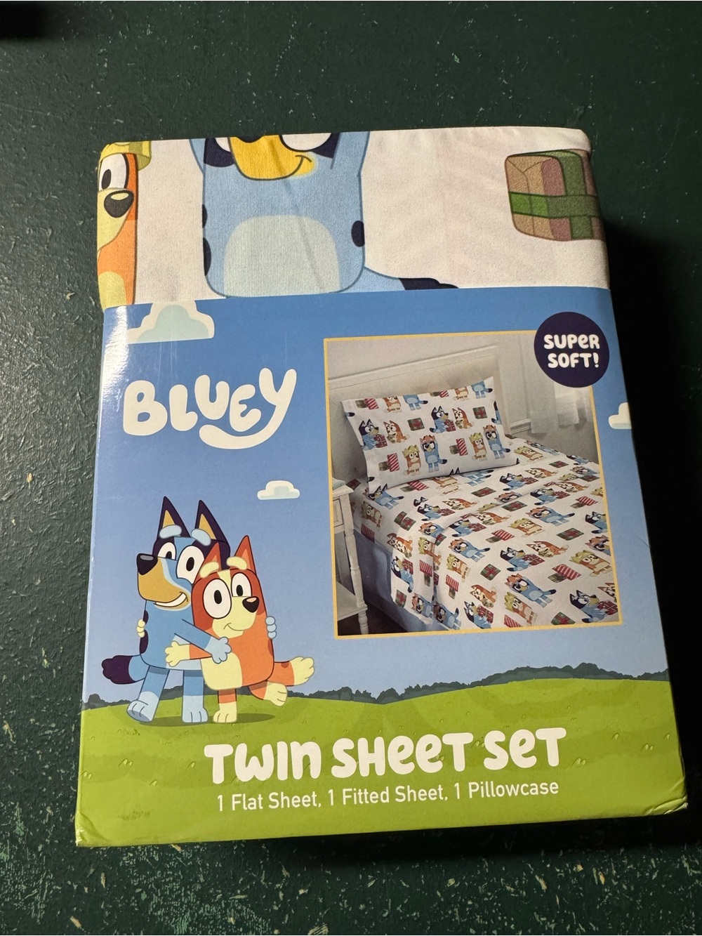 Bluey Christmas Twin Sheet Set